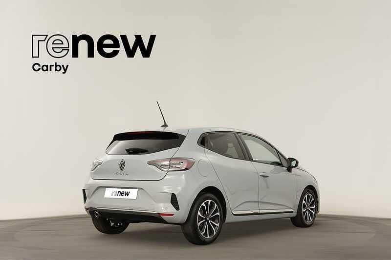 Usado Renault Clio V Techno 91 HP (66 kW) 2024 Cinzento