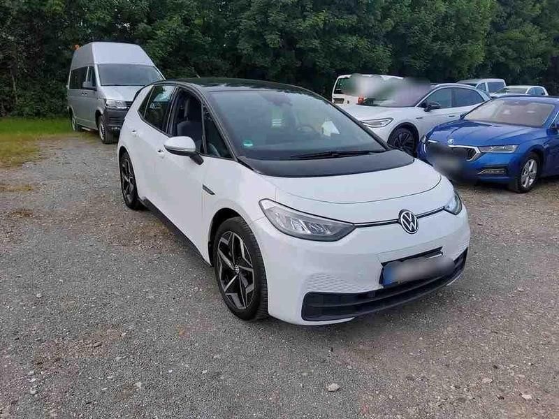 Branco Usado 2021 VW ID.3 Pro Citadino | € 21.500 - Imagem 1/4