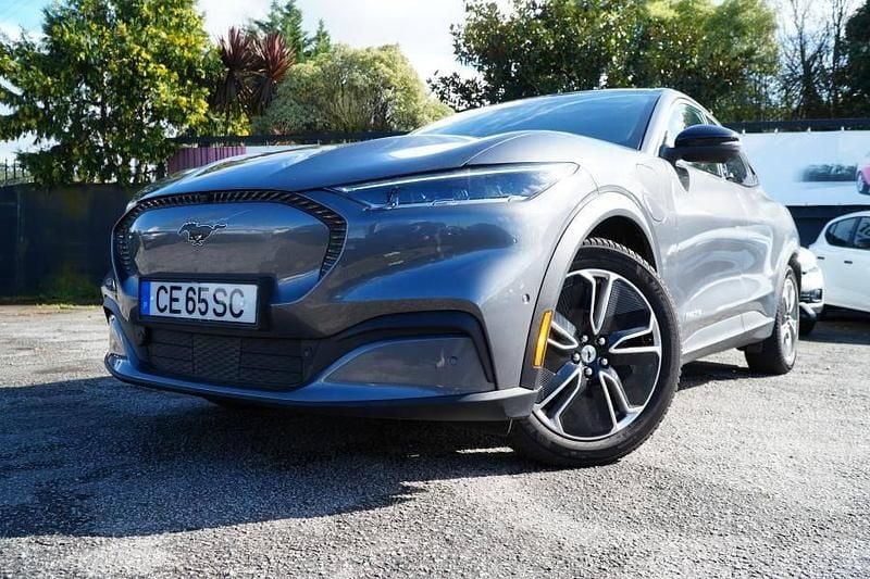 Usado Ford Mustang Mach-E 197 kW (269 HP) 2024 Cinza SUV