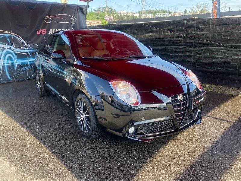 Preto Usado 2013 Alfa Romeo MiTo Distinctive Citadino | € 9.499 (Preço justo) - Imagem 1/4