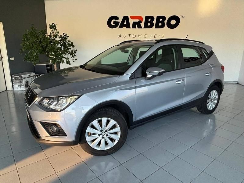 Cinza Usado 2019 Seat Arona Style SUV | € 16.500 (Preço justo) - Imagem 1/4