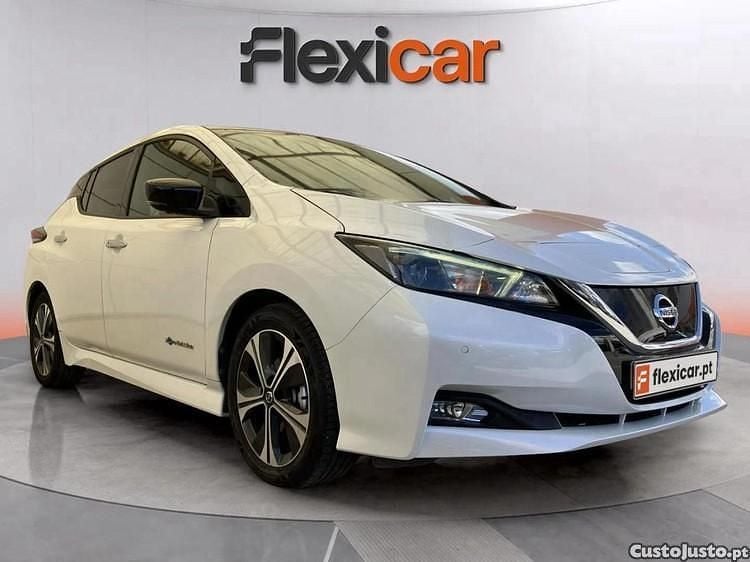 Branco Usado 2018 Nissan Leaf N-Connecta Citadino | € 11.490 (Preço justo) - Imagem 1/1