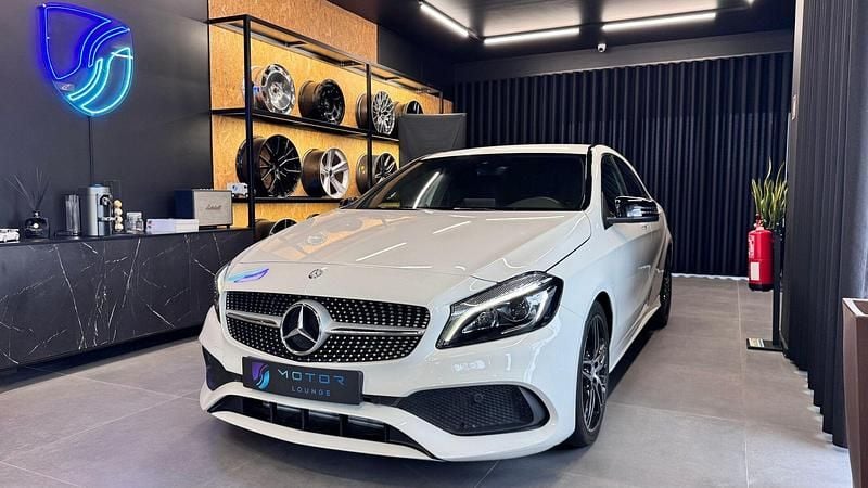 Branco Usado 2017 Mercedes A200 AMG line | € 21.990 (Preço justo) - Imagem 1/4