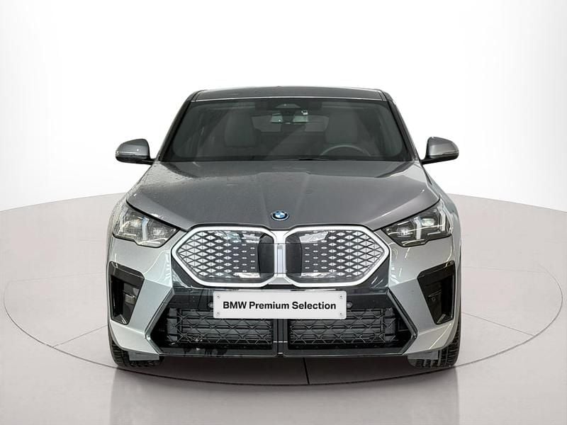 Usado BMW iX2 Comfort Edition 150 kW (204 HP) 2025 SUV