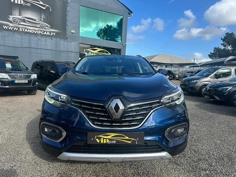 Usado Renault Kadjar Intens 115 HP (84 kW) 2020 Azul SUV