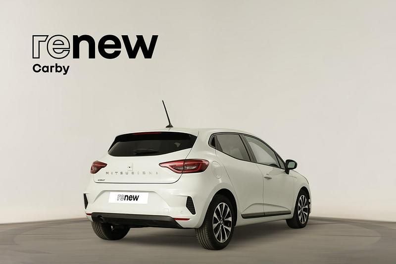 Usado Mitsubishi Colt Invite 91 HP (66 kW) 2024 Branco