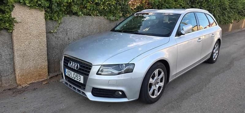 Cinzento Usado 2011 Audi A4 Carrinha | € 10.750 (Super Preço) - Imagem 1/4