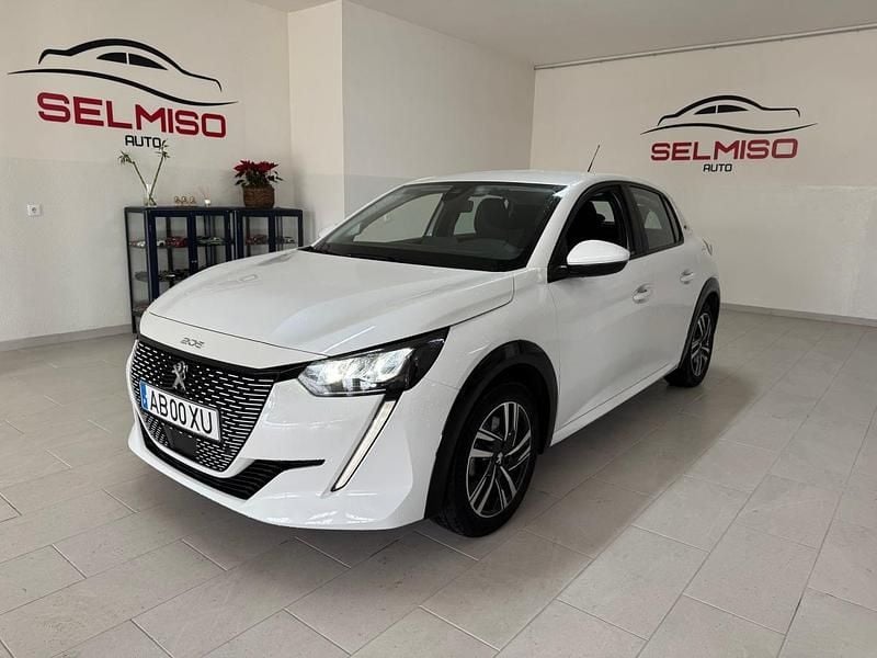 Branco Usado 2020 Peugeot e-208 Citadino | € 15.950 (Preço justo) - Imagem 1/4