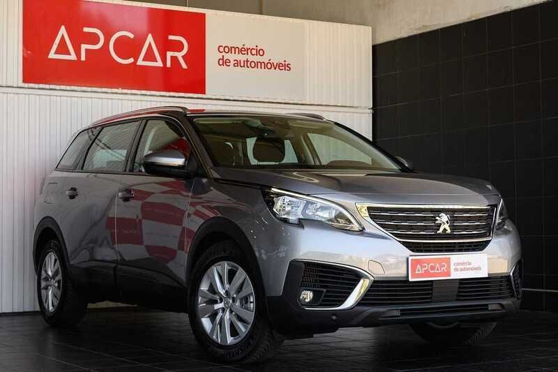 Cinza Usado 2019 Peugeot 5008 Active Monovolume | € 16.900 (Bom preço) - Imagem 1/4