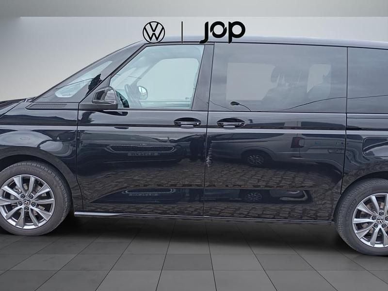 Usado VW Multivan Life 150 HP (110 kW) 2024 Cinza Van