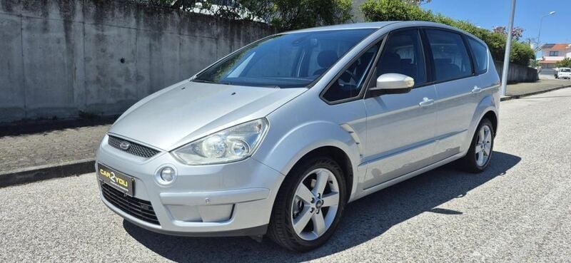 Usado Ford S-MAX S 125 HP (91 kW) 2008 Cinzento Monovolume