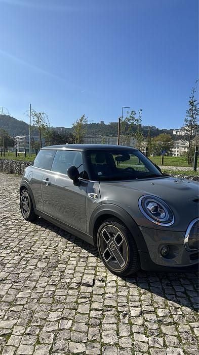 Usado 2020 Mini Cooper SE Citadino | € 14.000 (Caro) - Imagem 1/4