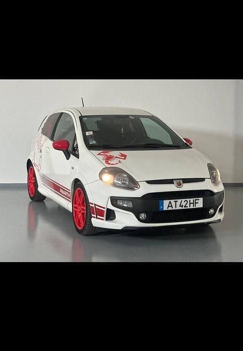 Usado 2011 Abarth Punto Evo Citadino | € 13.500 - Imagem 1/4