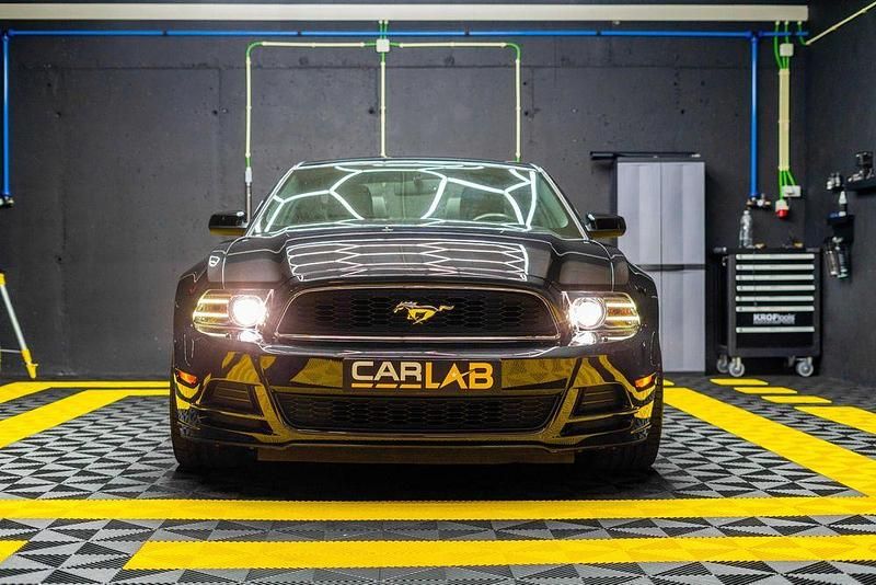 Usado 2013 Ford Mustang | € 33.000 - Imagem 1/4