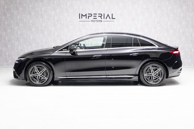 Usado Mercedes EQE350 AMG line 214 kW (292 HP) 2022 Preto Sedan