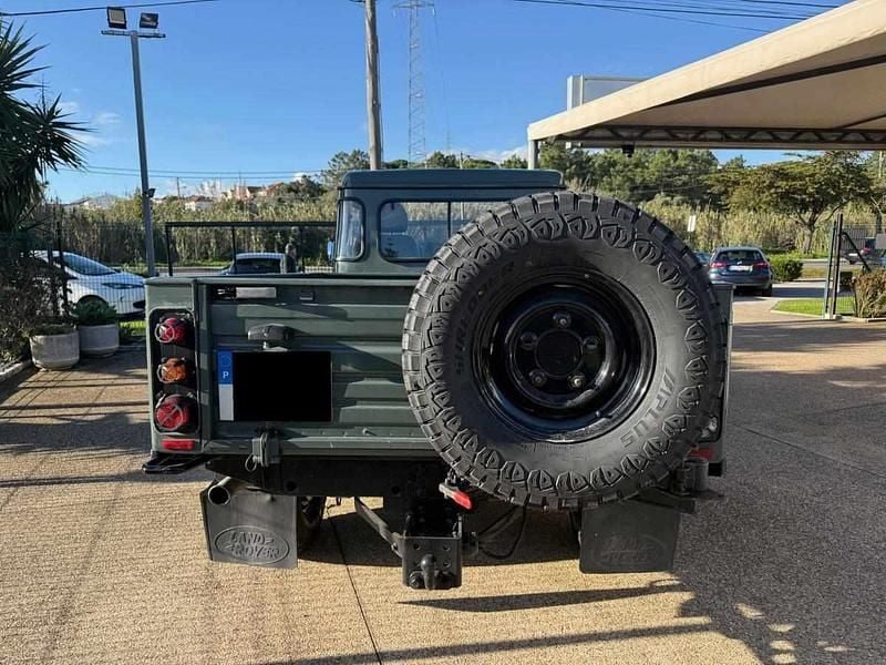 Usado Land Rover Defender 122 HP (89 kW) 2011 Verde SUV