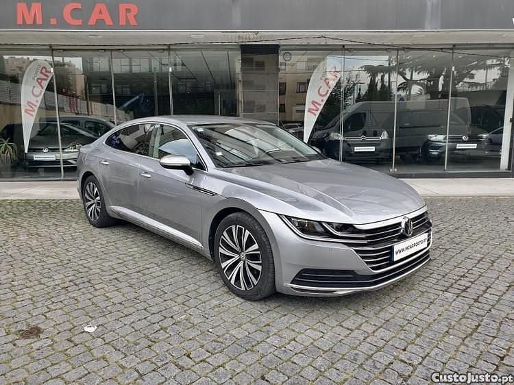 Cinza Usado 2019 VW Arteon Elegance Citadino | € 23.499 (Preço justo) - Imagem 1/1