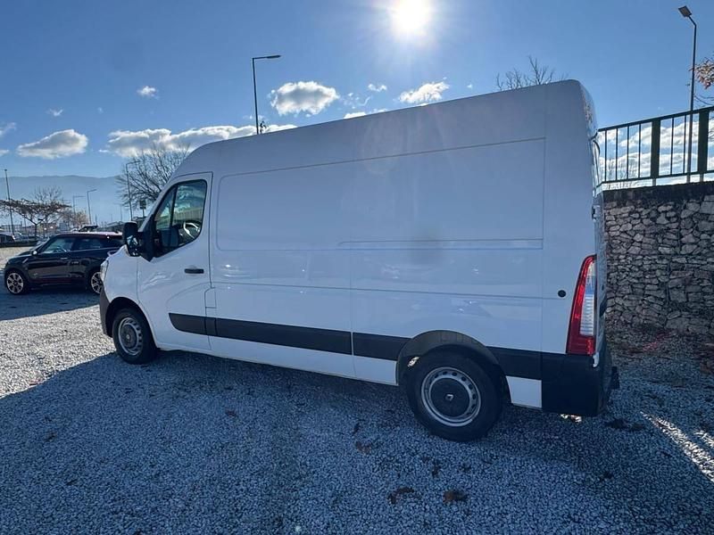 Usado Renault Master 150 HP (110 kW) 2020 Branco Monovolume