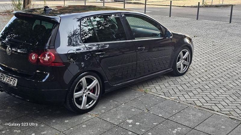 Usado 2008 VW Golf VI Edition Sedan | € 11.000 - Imagem 1/4