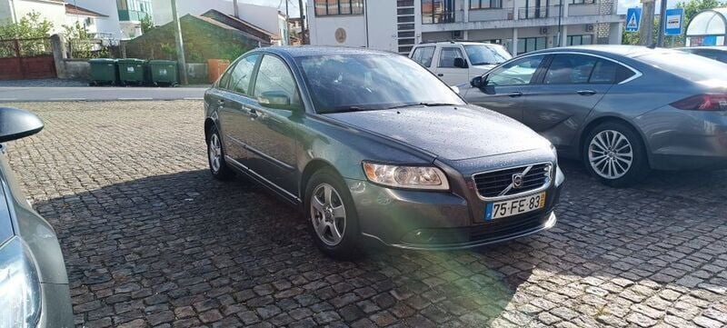 Usado 2008 Volvo S40 Sedan | € 4.200 (Super Preço) - Imagem 1/4