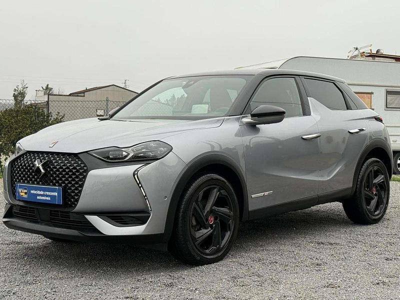 Usado DS Automobiles DS3 Crossback 130 HP (95 kW) 2021 Cinzento SUV