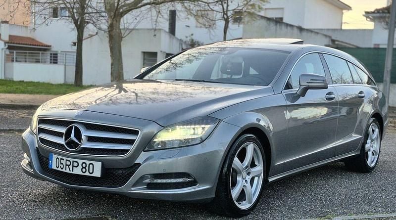 Usado Mercedes CLS250 204 HP (150 kW) 2013 Sedan