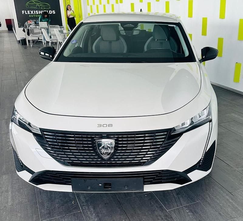 Branco Usado 2022 Peugeot 308 Allure Carrinha | € 22.500 (Super Preço) - Imagem 1/4