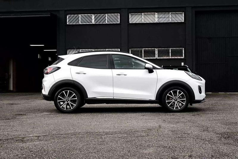 Usado Ford Puma Titanium 125 HP (91 kW) 2022 Branco SUV