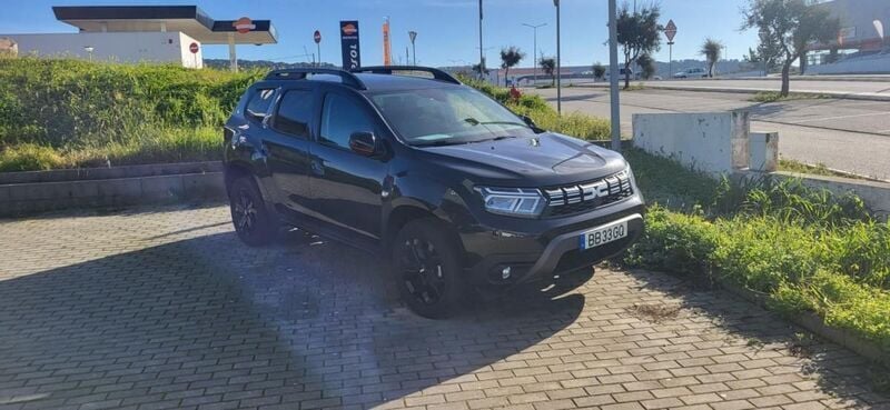 Preto Usado 2023 Dacia Duster Comfort SUV | € 22.900 (Preço justo) - Imagem 1/4