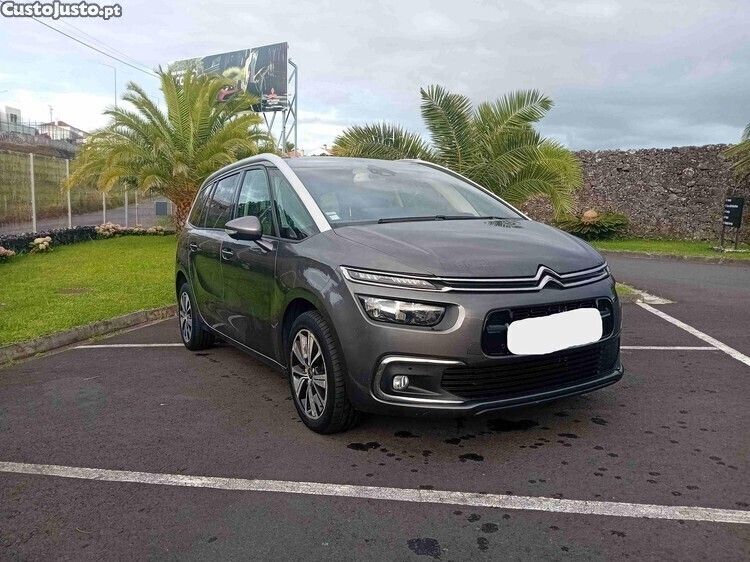 Castanho Usado 2018 Citroën C4 SpaceTourer Monovolume | € 18.500 (Caro) - Imagem 1/1