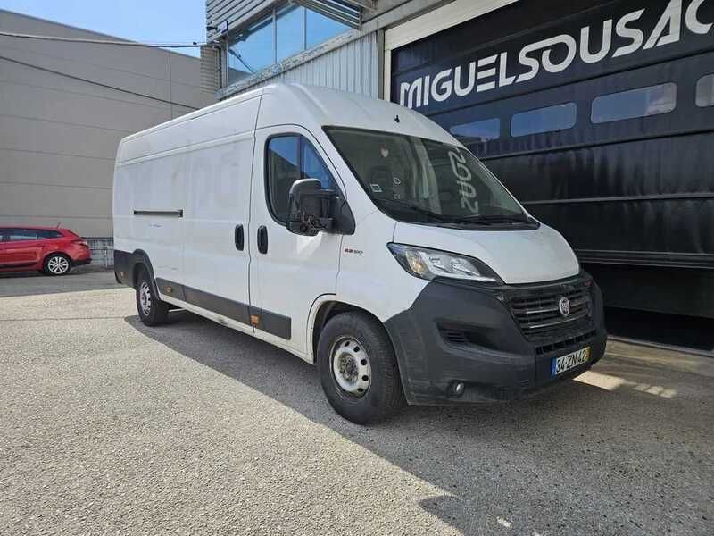 Branco Usado 2019 Fiat Ducato Van | € 16.000 (Bom preço) - Imagem 1/4