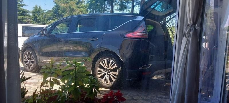 Usado 2016 Renault Espace Initiale Monovolume | € 12.500 (Preço justo) - Imagem 1/4