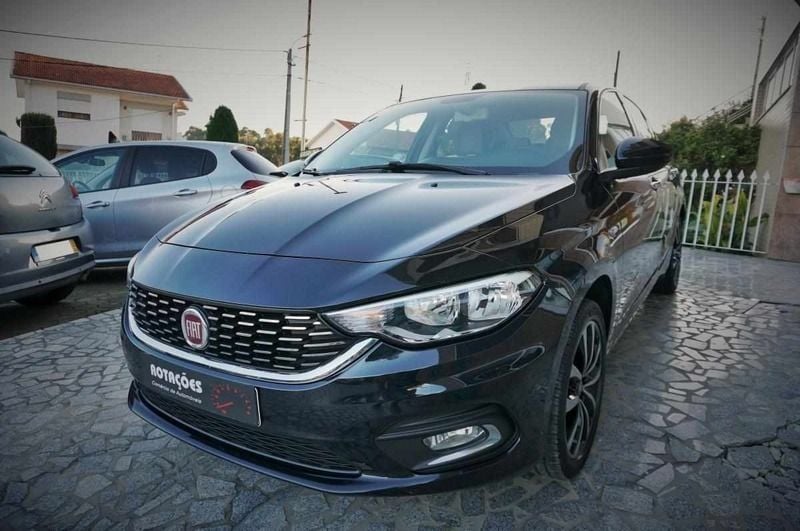 Preto Usado 2017 Fiat Tipo Sedan | € 8.990 (Preço justo) - Imagem 1/4