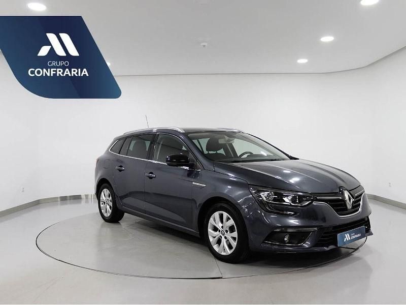 Usado Renault Mégane IV 115 HP (84 kW) 2021 Cinzento Carrinha