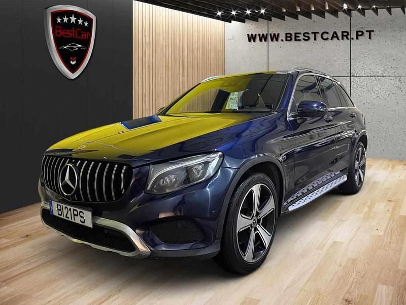 Azul Usado 2018 Mercedes GLC250 Citadino | € 27.950 (Super Preço) - Imagem 1/4