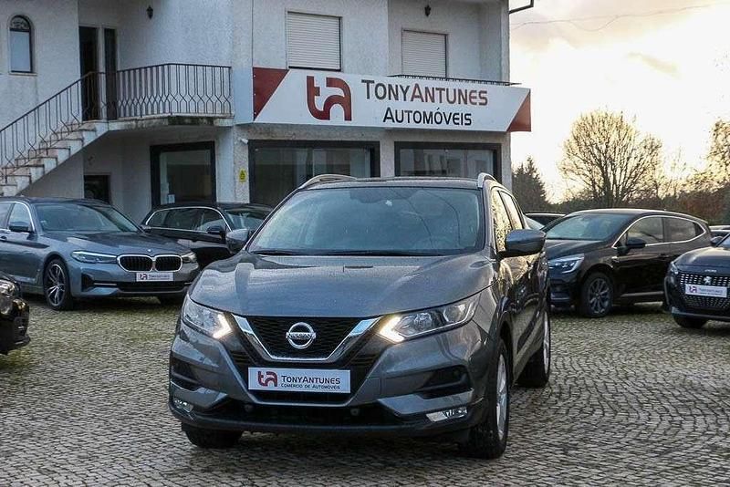 Cinza Usado 2018 Nissan Qashqai Acenta SUV | € 18.900 (Preço justo) - Imagem 1/4