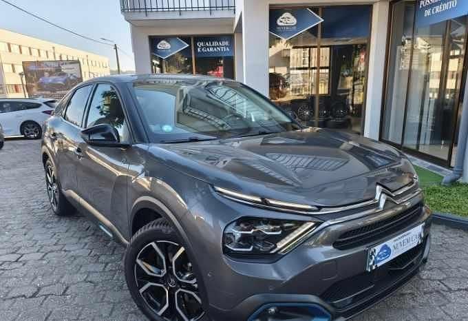 Cinzento Usado 2021 Citroën e-C4 | € 18.750 (Preço justo) - Imagem 1/4