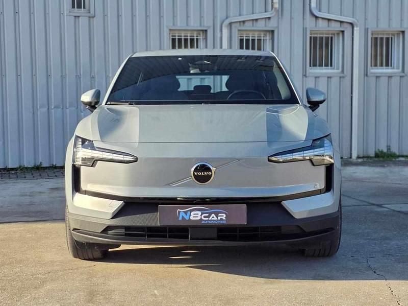 Usado Volvo EX30 Single Motor Extended Range 200 kW (272 HP) 2024 Cinzento SUV
