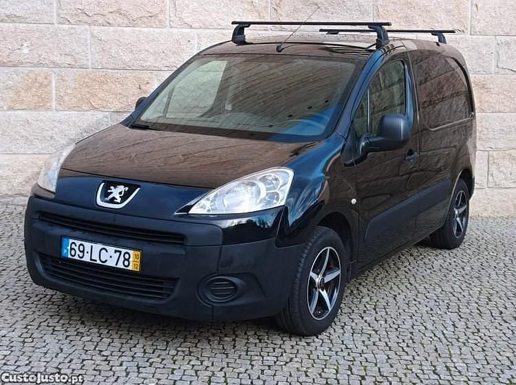 Preto Usado 2010 Peugeot Partner Monovolume | € 9.990 (Bom preço) - Imagem 1/1