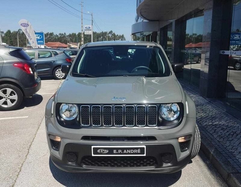 Usado Jeep Renegade 120 HP (88 kW) 2022 Cinzento SUV
