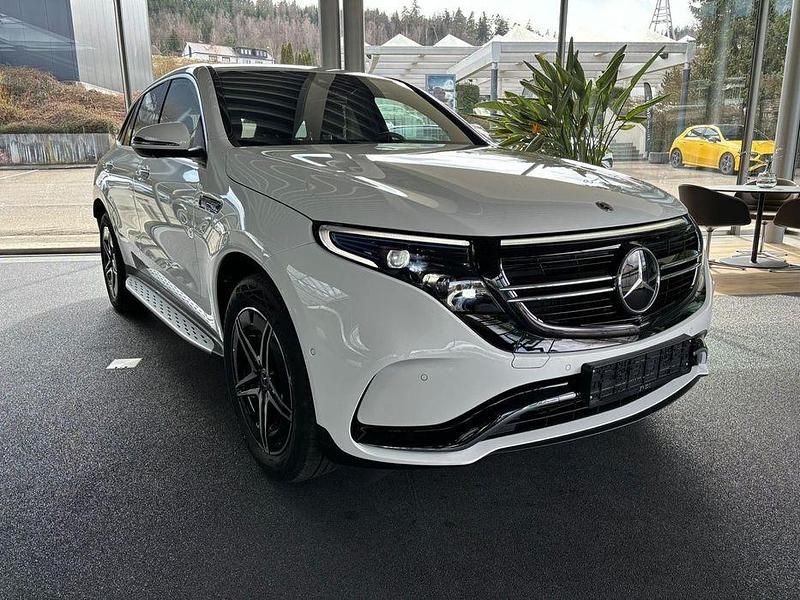 Usado 2023 Mercedes EQC400 SUV | € 55.000 (Caro) - Imagem 1/4