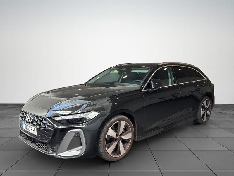 Preto Usado 2025 Audi A5 Advanced Coupé | € 52.000 - Imagem 1/4