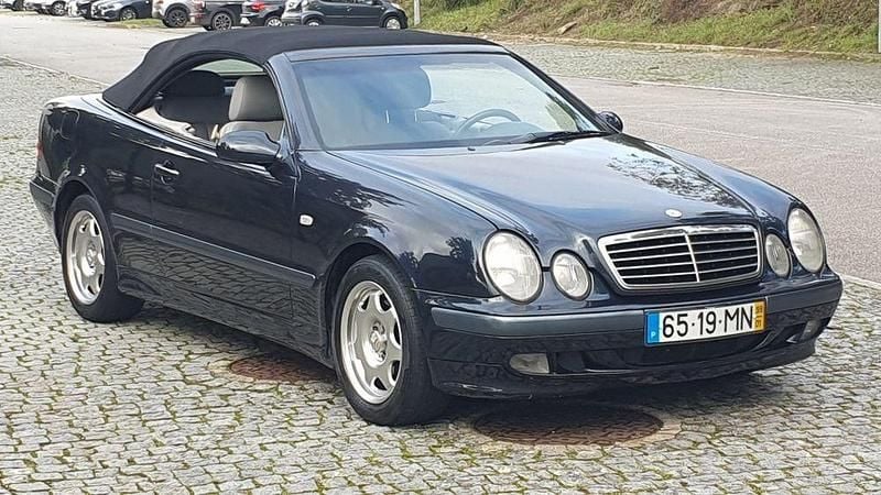 Usado Mercedes CLK230 197 HP (144 kW) 1999 Cabrios