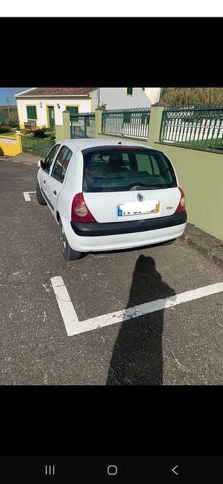 Usado 2003 Renault Clio II Sedan | € 1.950 (Preço justo) - Imagem 1/3