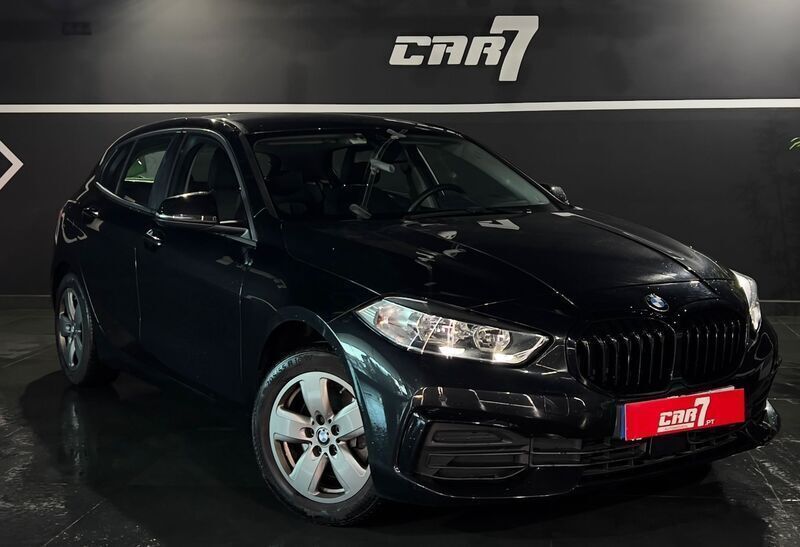 Preto Usado 2020 BMW 118 Citadino | € 19.500 (Bom preço) - Imagem 1/4