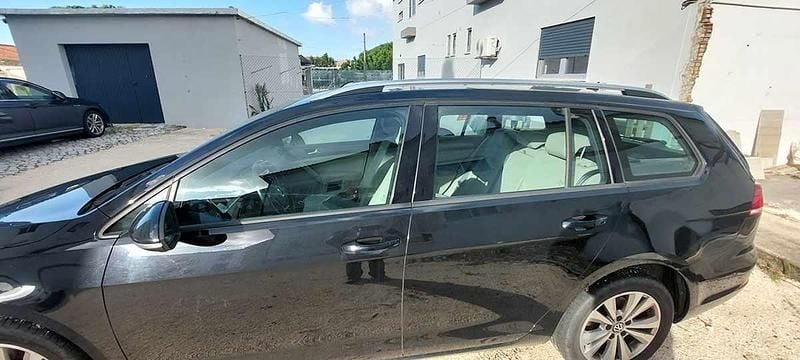 Usado VW Golf VII 116 HP (85 kW) 2017 Preto Carrinha