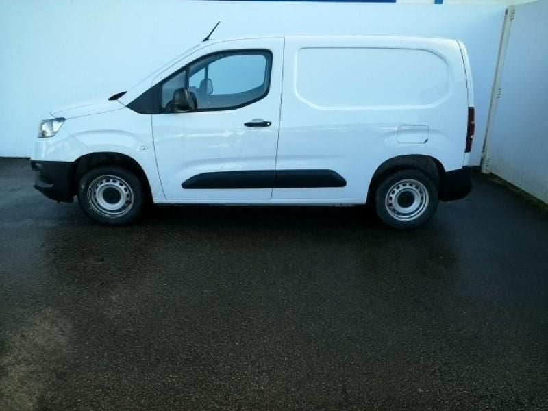 Branco icy (s¢lido) Usado 2022 Toyota Proace City Van | € 19.950 (Preço justo) - Imagem 1/4