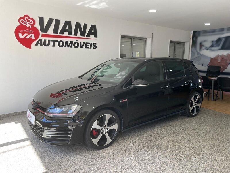 Preto Usado 2014 VW Golf VII GTI Citadino | € 23.990 (Preço elevado) - Imagem 1/4