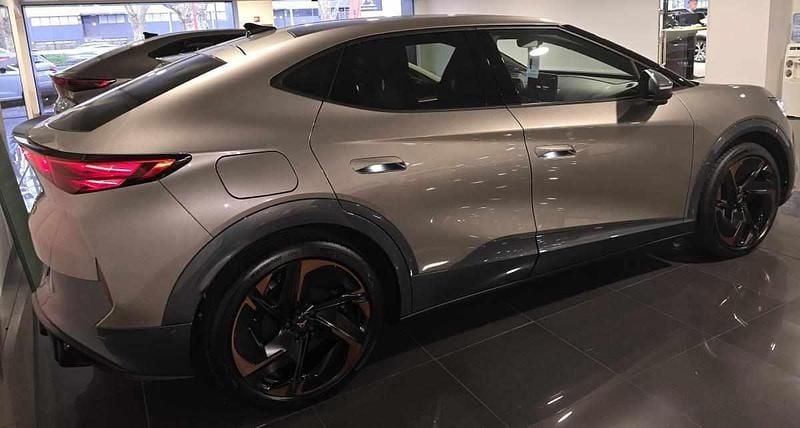 Usado Cupra Tavascan 210 kW (286 HP) 2025 Outra SUV