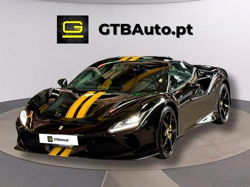 Preto Usado 2021 Ferrari F8 Coupé | € 325.000 - Imagem 1/4